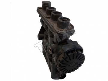 Szintezőszelep (hátsó)